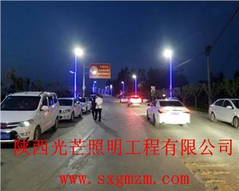 光芒照明規模大，生產力強